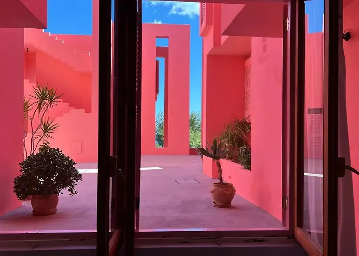 La Muralla Roja Apartamento